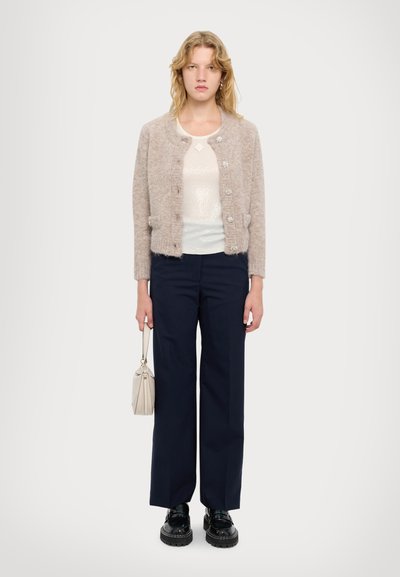 Ida Sjöstedt KRISTIN CARDIGAN - Cardigan - soft beige
