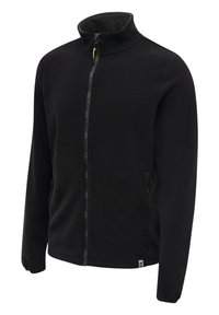 Chaqueta de forro polar negra con cuello alto, cremallera frontal completa y dos bolsillos laterales. Presenta detalles del logo en gris a lo largo de la cremallera.