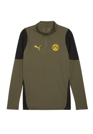 Puma langærmet pullover, oliven grøn med sorte detaljer, har en kvart lynlås og et gult Borussia Dortmund-logo på brystet.