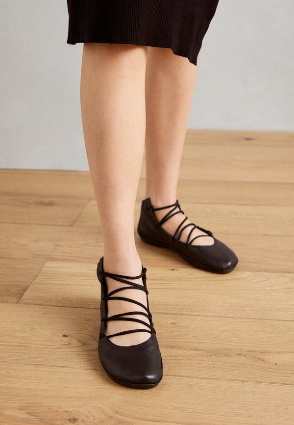 RIGHT NINA - Ankle cuff ballet pumps3
