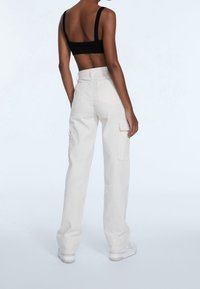 Stradivarius Cargobyxor - beige