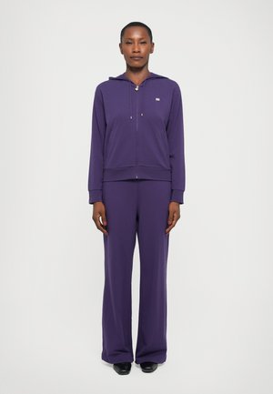 Tracksuit - grape