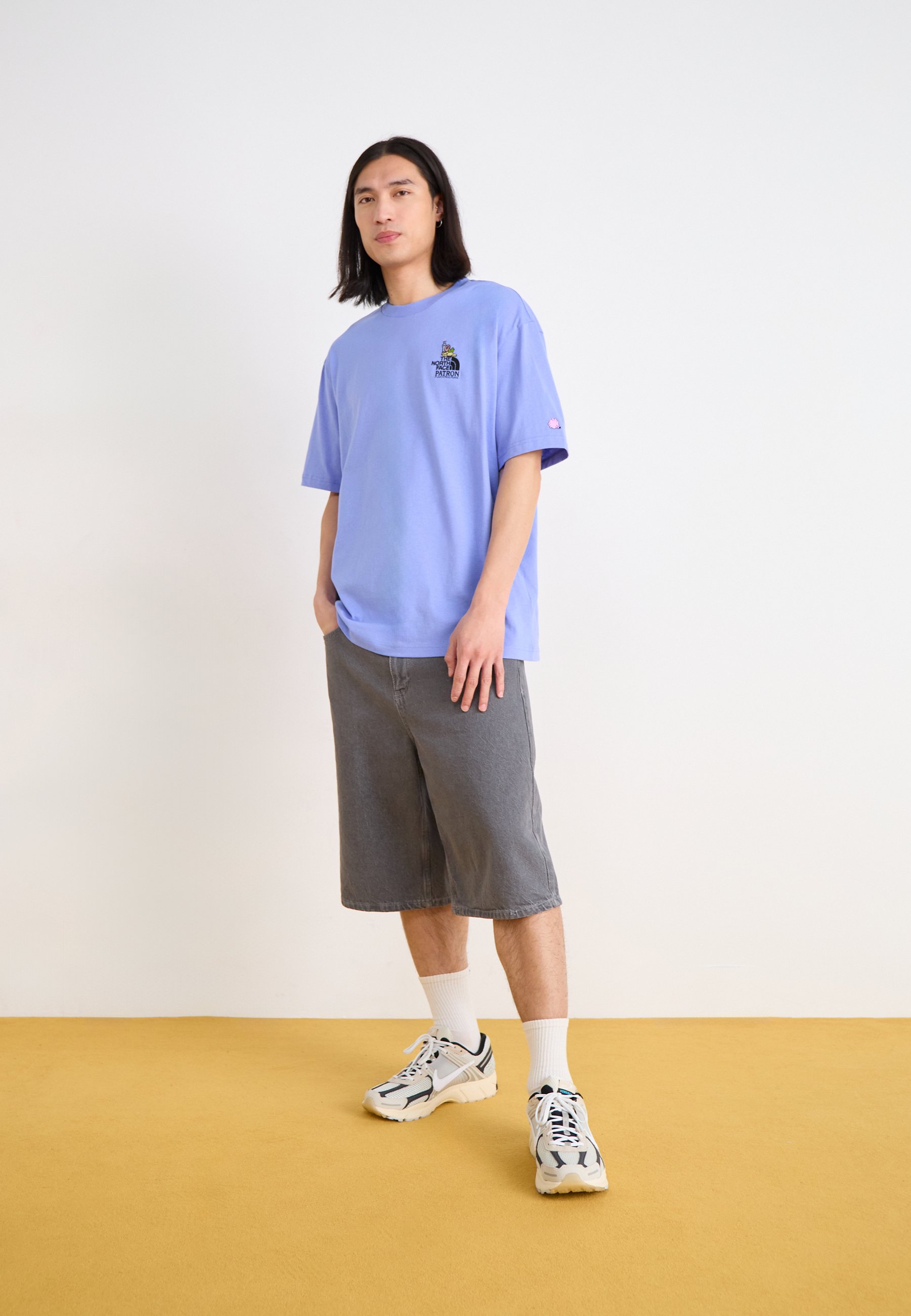 ★ドイツ発*THE NORTH FACE*新作*Clean Trails Tシャツ/W★ The North Face Clean Trails Oversized Fit T-Shirt | Blue