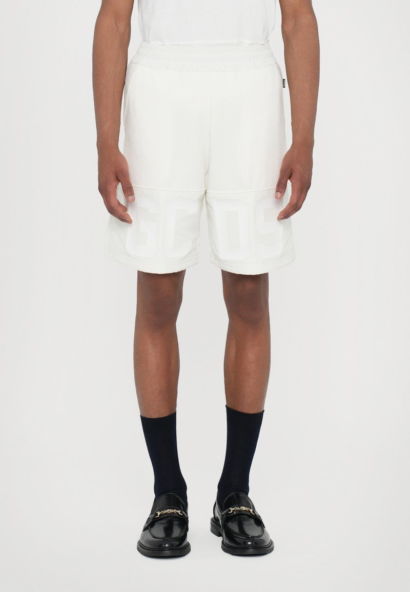 GCDS - BAND LOGO - Short - bright white, Agrandir