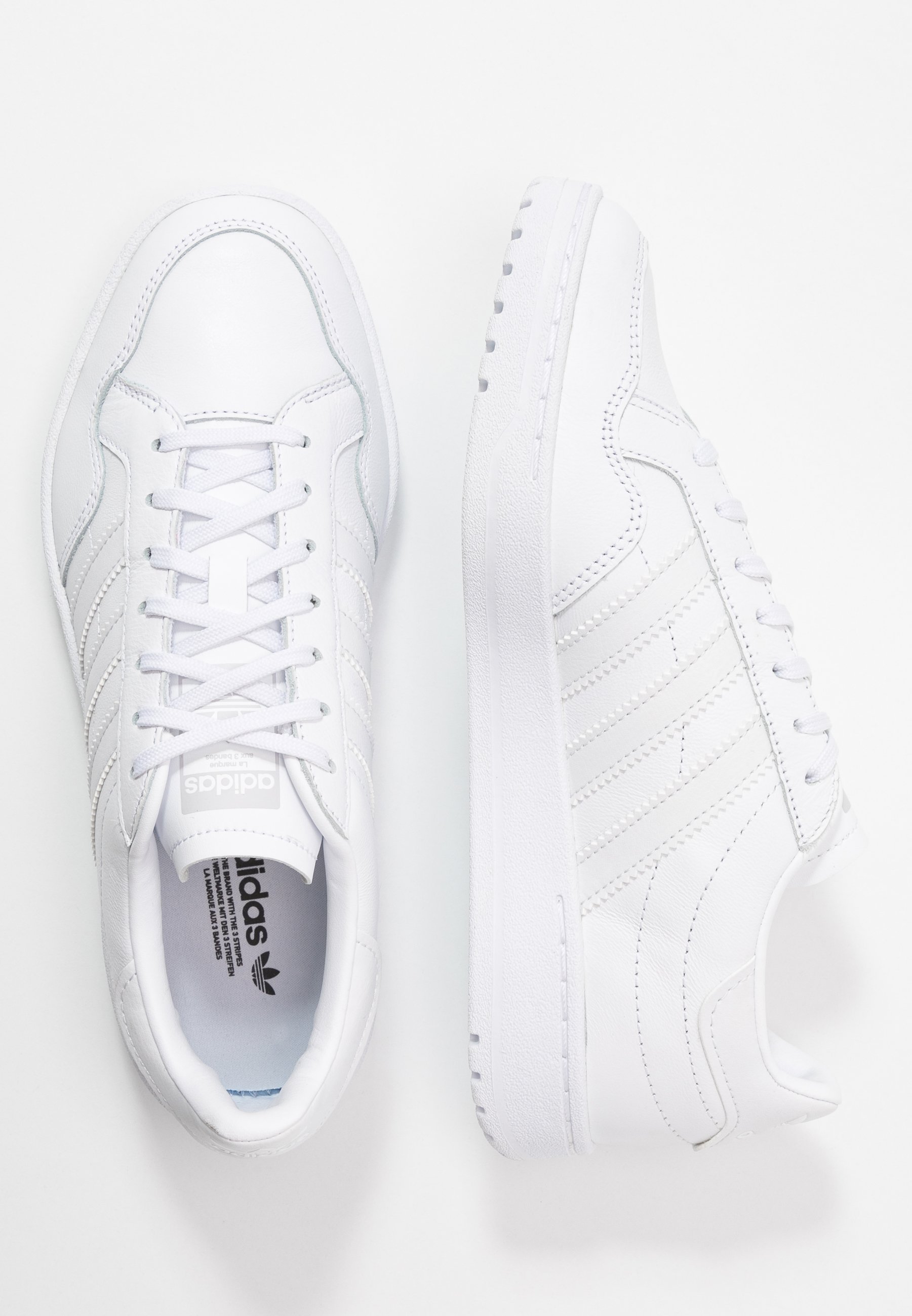 adidas Originals TEAM COURT SPORTS INSPIRED SHOES Joggesko adidas Originals TEAM COURT Joggesko footwear white