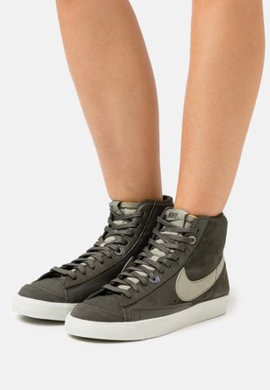 Nike Sportswear, Baskets montantes - dark green