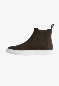 Selezionato, brown suede
