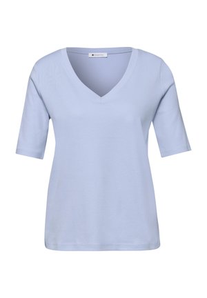 T-shirt pour femmes bleu clair à manches courtes avec un col en V, coupe décontractée et une étiquette "Street One" à l'intérieur du col.
