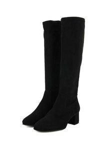 Stivali over-the-knee in suede nero con punta affusolata e tacco largo. Design semplice, texture liscia e gambale alto senza cuciture.