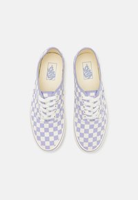 Vans AUTHENTIC - Trainers - lilac