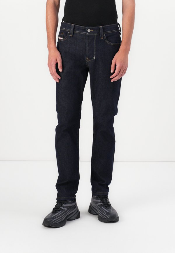 LARKEE BEEX - Jeans Straight Leg - 01