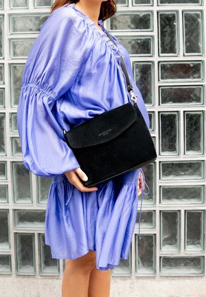 HOLZRICHTER Berlin, Sac bandoulière - black