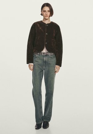 Jas - mottled dark brown