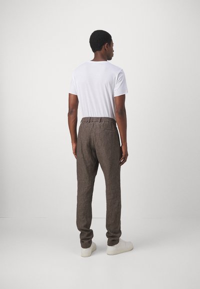 Emporio Armani TROUSER - Kelnės - corteccia