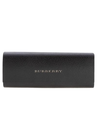 Černá kožená peněženka s texturovaným povrchem a magnetickým zapínáním. V přední části se nachází vyražené logo "Burberry". Obdélníkový tvar.