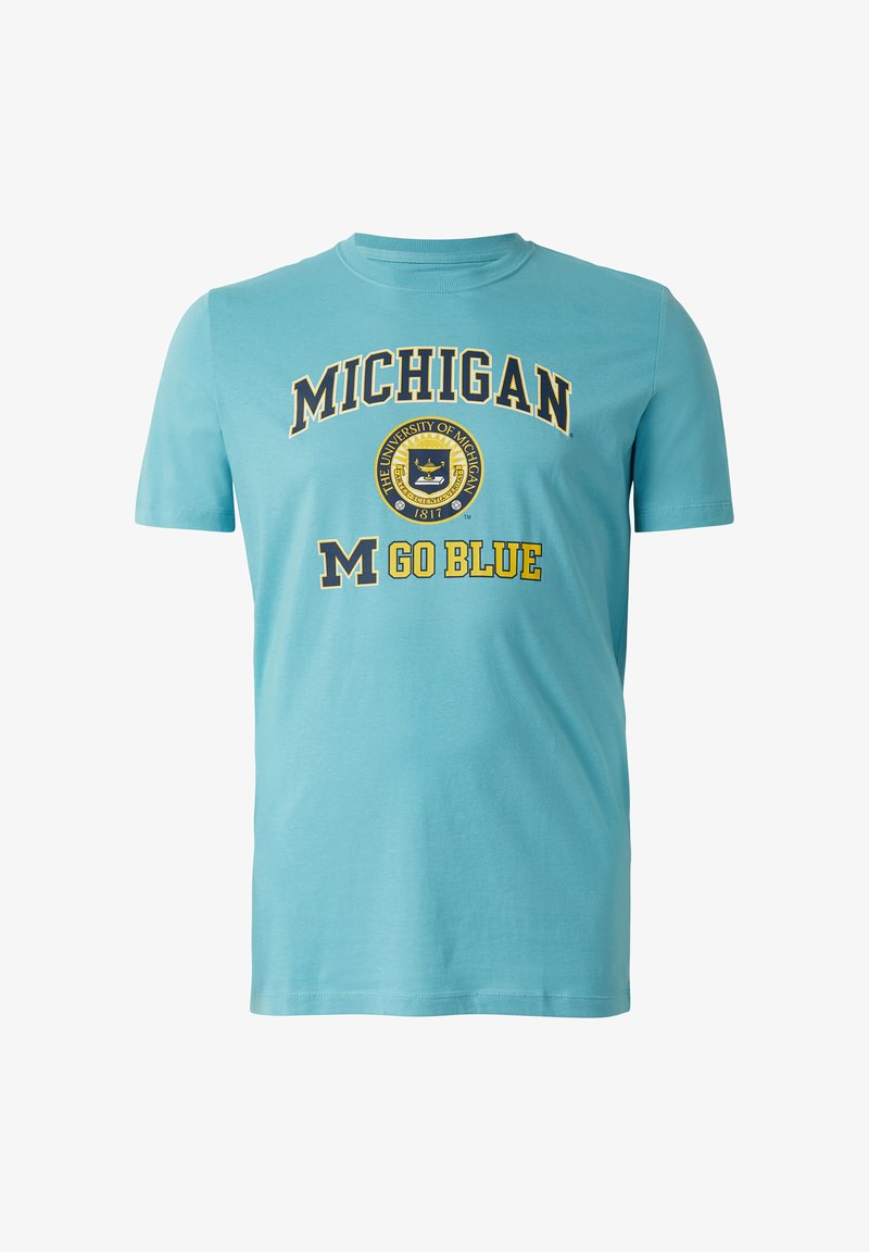 Hellblaues T-Shirt mit dem Schriftzug "MICHIGAN" in einem Bogen über dem Siegel der University of Michigan und dem Text "M GO BLUE" darunter in Gelb und Marineblau.