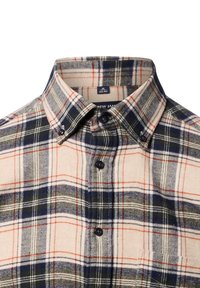 Kariertes Flanellhemd in Beige, Marineblau und Orange. Verfügt über einen Button-Down-Kragen, dunkle Knöpfe und eine Brusttasche mit strukturierter Oberfläche.