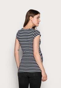Envie de Fraise KATIA - T-shirt estampada - navy blue/off white