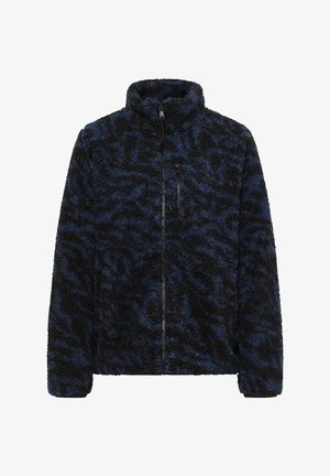 Giacca in fleece con motivo nero e blu, con zip frontale, colletto alto e tasca laterale; la finitura testurizzata aggiunge interesse visivo.