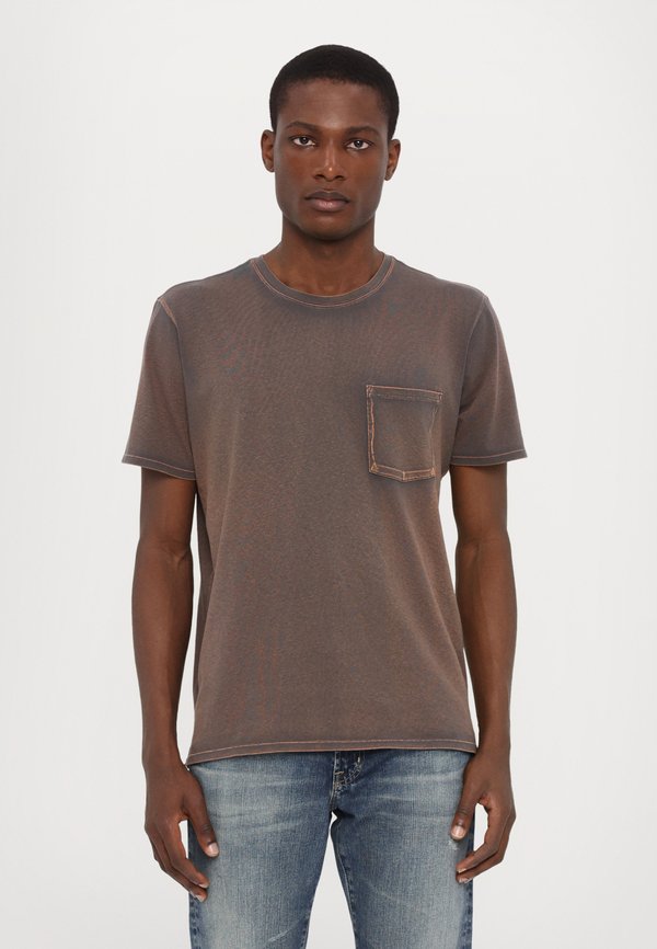 POCKET TEE - Basic T-shirt