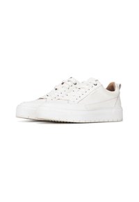 Sneaker bianche in pelle testurizzata, con design allacciato, suola piatta e un sottile logo sul tallone.