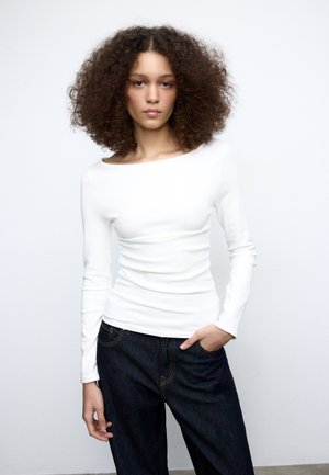 Stradivarius WITH GATHERING  - Top s dlouhým rukávem - white