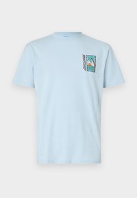 Unselected, fresh blue