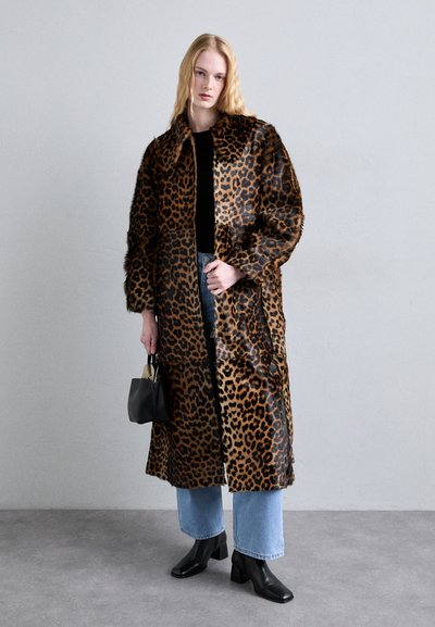 By Malene Birger RAFAIA - Zimný kabát - brown
