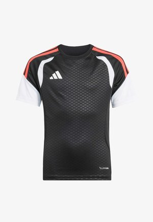 Maglietta sportiva nera con maniche corte bianche, dettagli rossi sulle spalle e motivo testurizzato. Presenta il logo Adidas e la scritta ClimaCool.