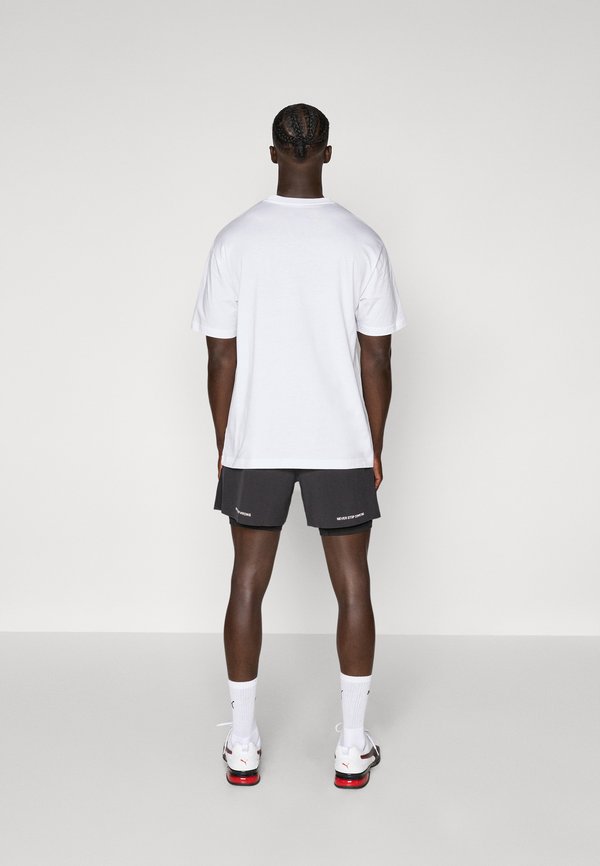 HYROX TRAIN SHORT - Sports shorts3