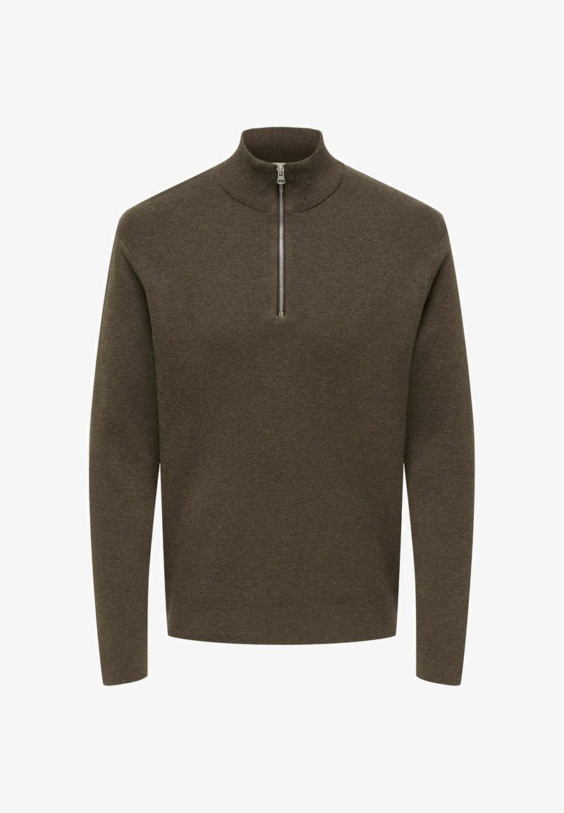 Bruine pullover trui met een hoge kraag en een halve ritssluiting aan de voorkant, voorzien van een geribbelde textuur en lange mouwen. Zacht gebreid materiaal.