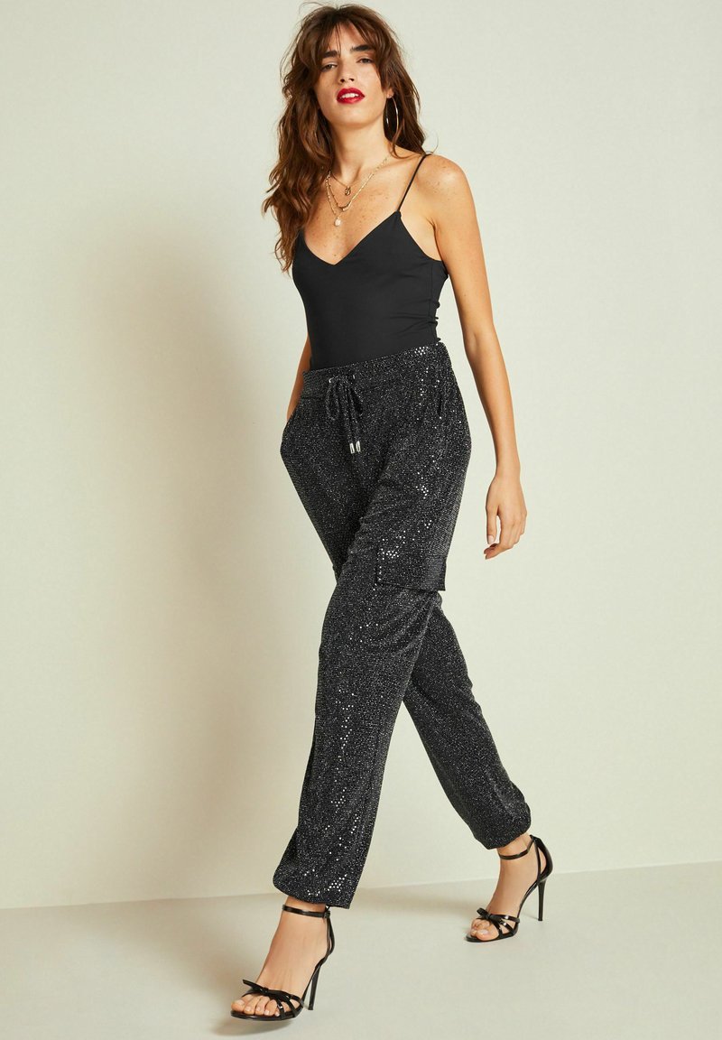 Pantalon Cargo NEXT - Coupe Confort, Taille élastique Et Chevilles Resserrées