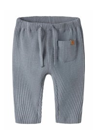Szare ribbed spodnie z elastycznym pasem, sznurkiem do regulacji i małą kieszonką. Materiał ma miękką teksturę i wzór w pionowe paski.