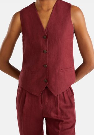 Vest - red