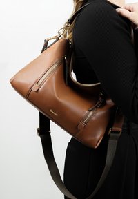 Paul Costelloe ALMONDA - Handtas - cognac