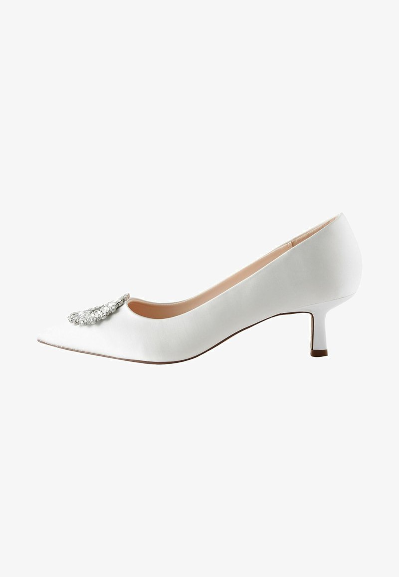 Next FOREVER COMFORT® WEDDING REGULAR FIT - Zapatos de novia - ivory white