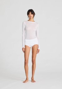 Non selezionato, white