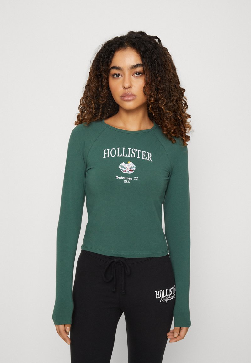 Hollister Co. DARK ACADEMIA BABY TEE Longsleeve green/white/groen