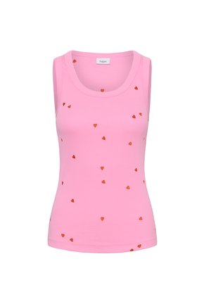 Roze geribbelde mouwloze tanktop met kleine verspreide rode hartjespatronen en een ronde halslijn.