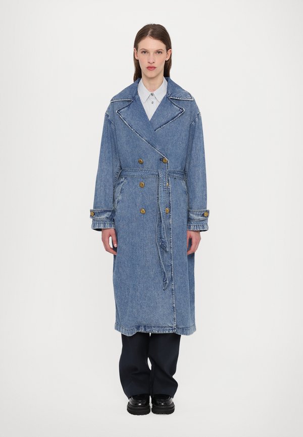 FEATHERWEIGHT ALORA - Trenchcoat - beekman