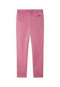 Pantalon en coton rose avec une texture lisse, coupe droite, passants de ceinture et deux poches arrière avec fermetures à bouton.
