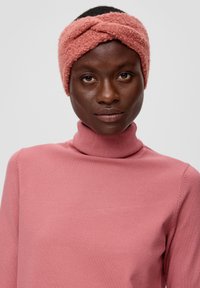s.Oliver ROLLKRAGEN - Strickpullover - papaya