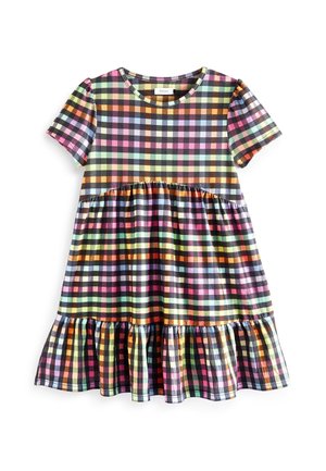 Kárované šaty s krátkým rukávem, kulatým výstřihem, vícebarevným kroužkovým vzorem a víceúrovňovým volánkovým lemem. Vyrobeno z lehkého materiálu.