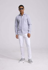 NØLSON STRÅCKA - Overhemd - light grey