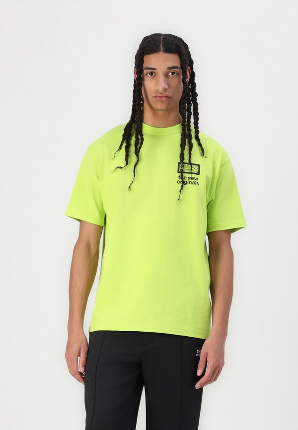 SPEAKER TEE - Print T-shirt - lime punch4