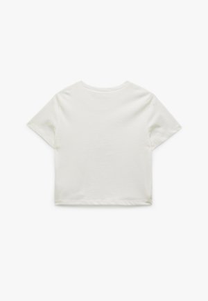 Weißes Kurzarm-T-Shirt aus weichem Baumwollmaterial, mit rundem Ausschnitt und lockerer Passform. Keine Muster oder Akzente sichtbar.