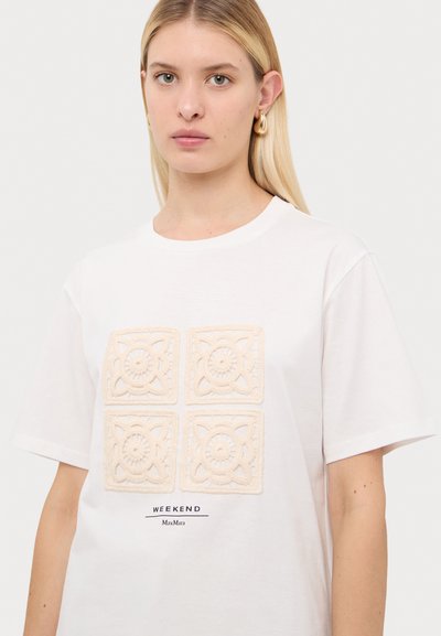 Weekend Max Mara BARBANO - T-shirts med print - bianco