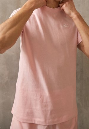 Nike Sportswear Jednoduché tričko - pink