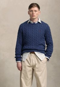 Polo Ralph Lauren CABLE-KNIT COTTON JUMPER - Pullover - light navy
