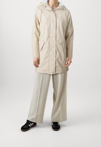ONLY Petite Parkas - beige